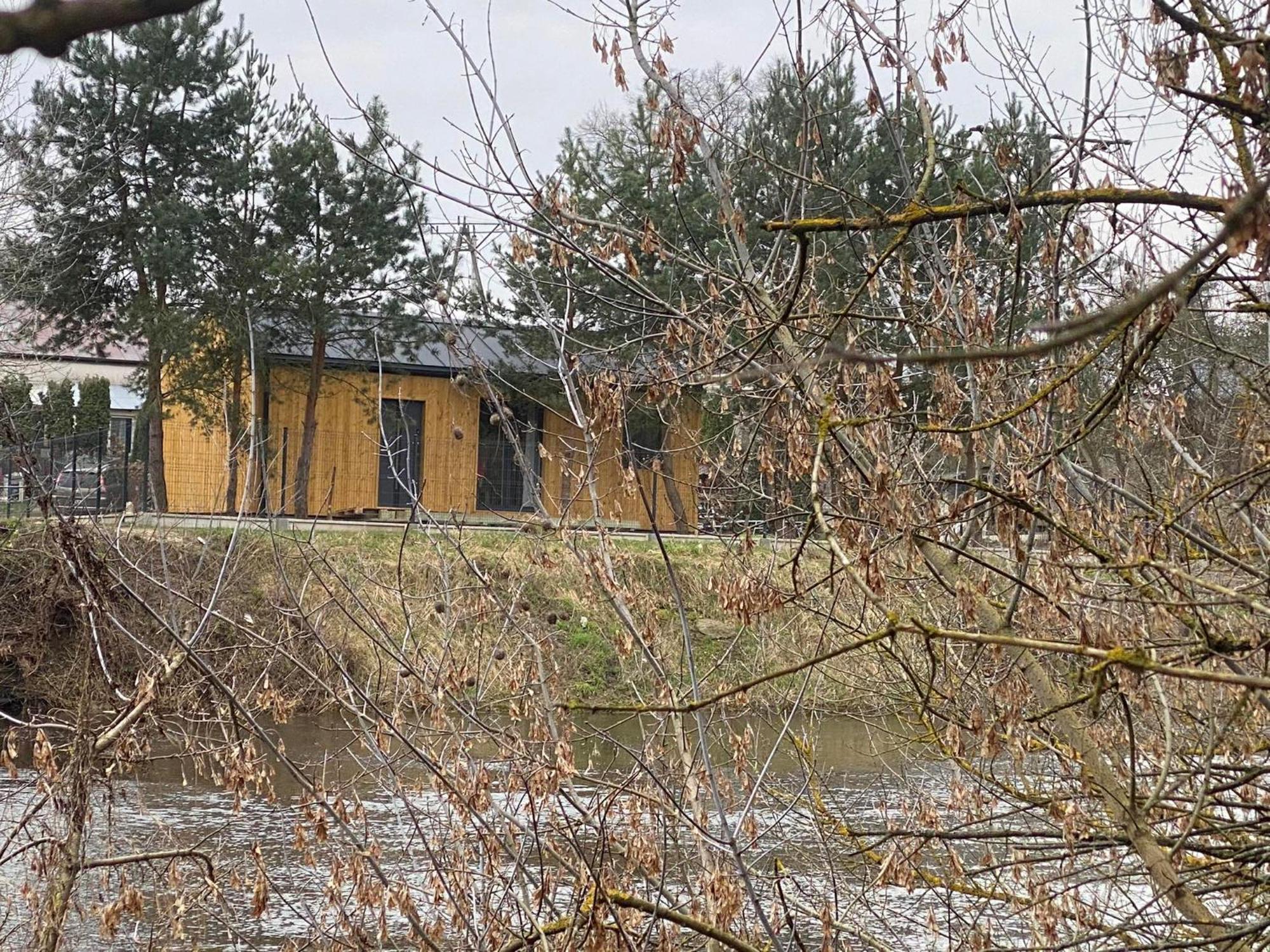 Domek Caloroczny Nad Rzeka Wkra Pomiechowek Exterior photo